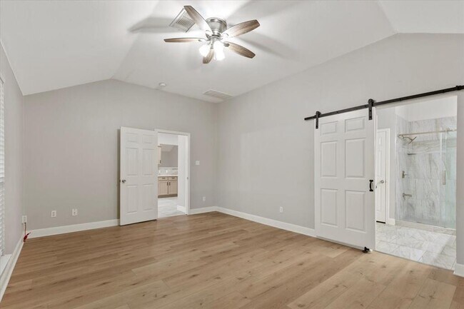 Building Photo - 4000 Witte Cove
