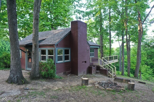Building Photo - 158 Redbud Ln