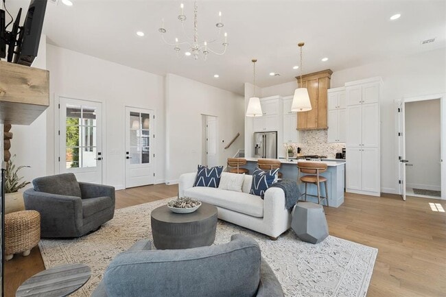 Building Photo - 18817 Selah Wy