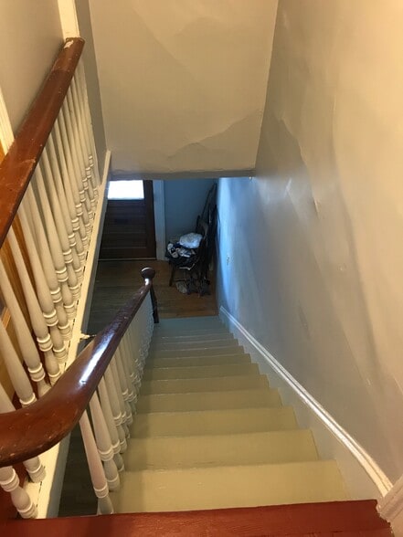 Building Photo - 215 Dwight St