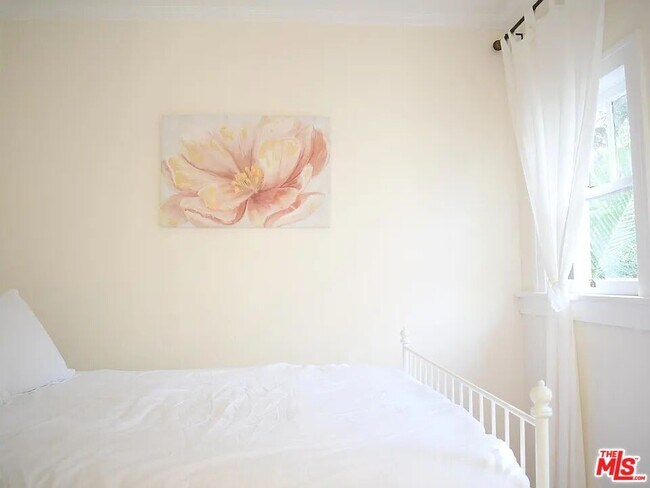 Building Photo - 1121 15th St