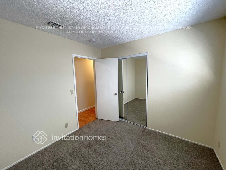 Building Photo - 78 Longview Dr