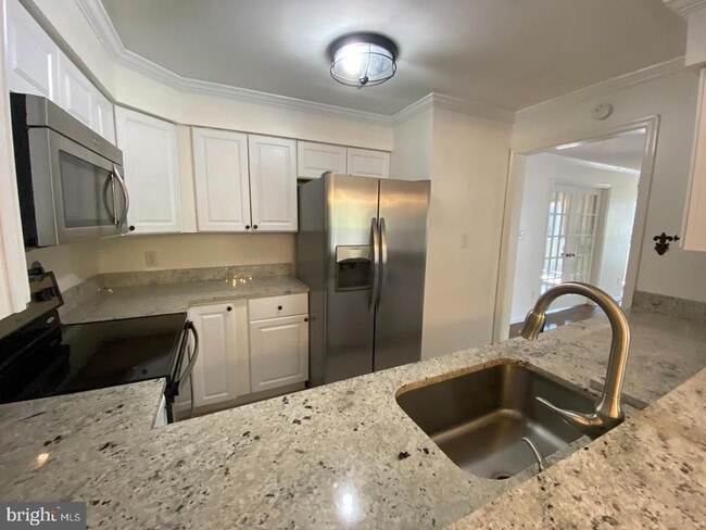 Building Photo - 1508 Church Hill Pl