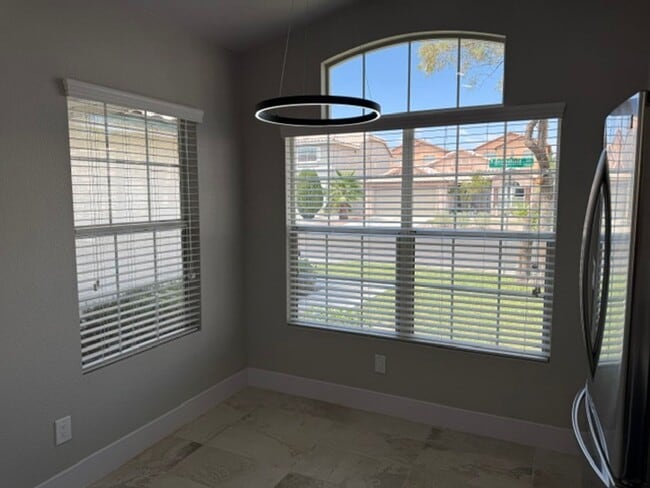 Building Photo - STUNNING 3BD/2BA SINGLE STORY BEAUTY IN THE HEART OF THE SOUTHWEST!!  **GORGEOUSLY REMODELED!! **...