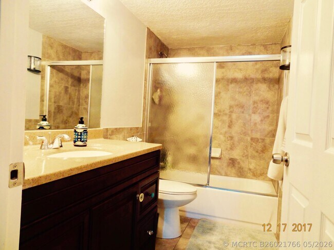 Building Photo - 225 S Tropical Trail