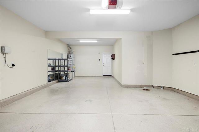 Building Photo - 245 Violet Ave