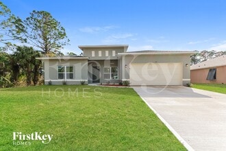 Building Photo - 514 Warwick St SE