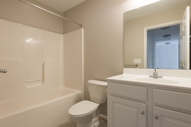 Building Photo - 151 Brookwood Dr