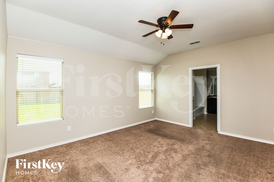 Building Photo - 5152 Grayson Ridge Dr