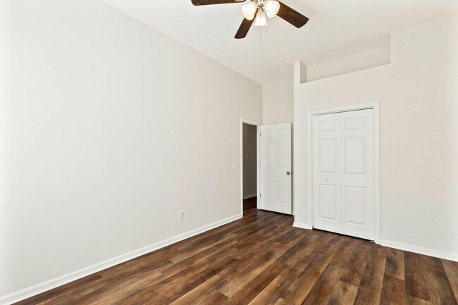 Building Photo - 371 Marshview Dr
