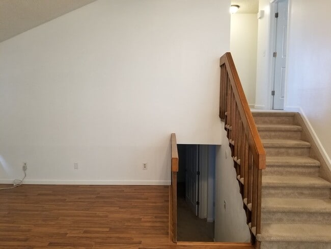 Building Photo - 2836 Troxell Ave