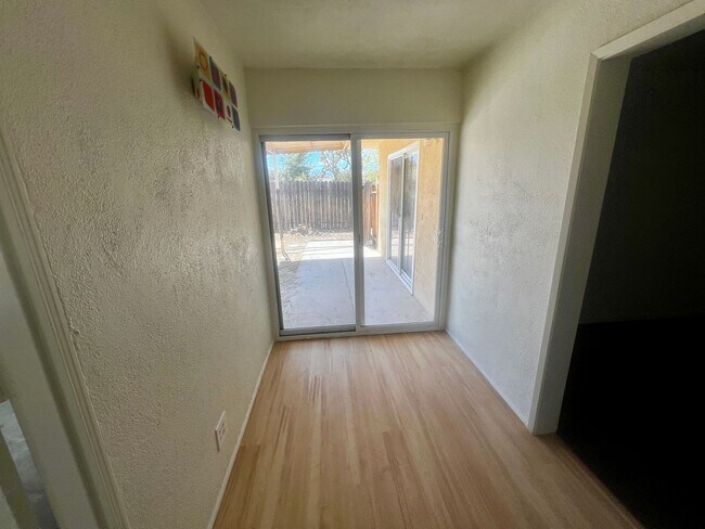 Building Photo - 56769 Joshua Dr