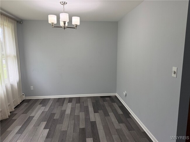 Building Photo - 4867 N Bailey Ave