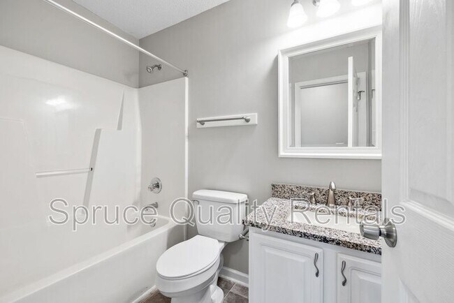 Building Photo - 2640 Farlow Gap Ln