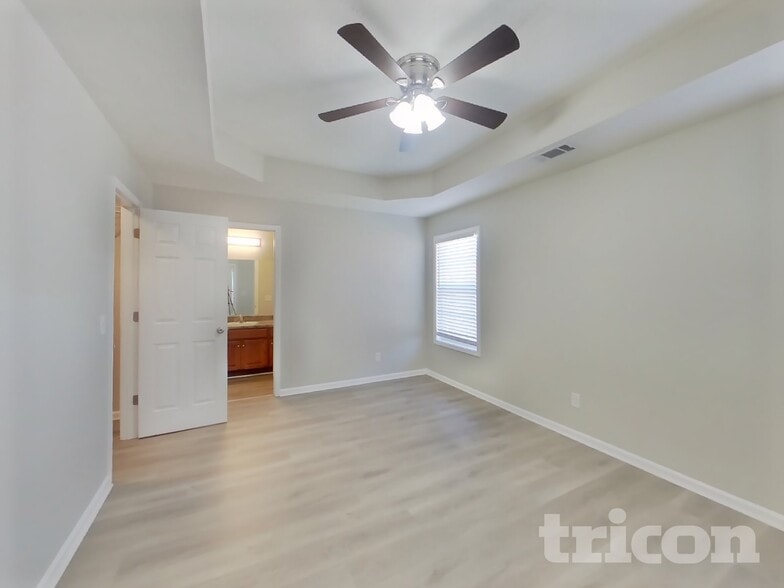 Building Photo - 7029 Bridgewater Dr