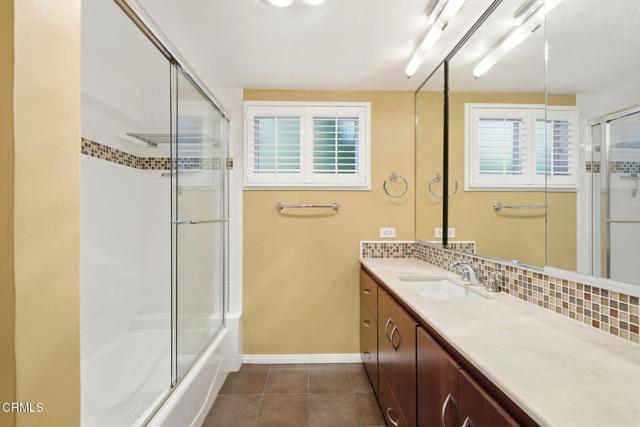 Building Photo - 313 S Orange Grove Blvd