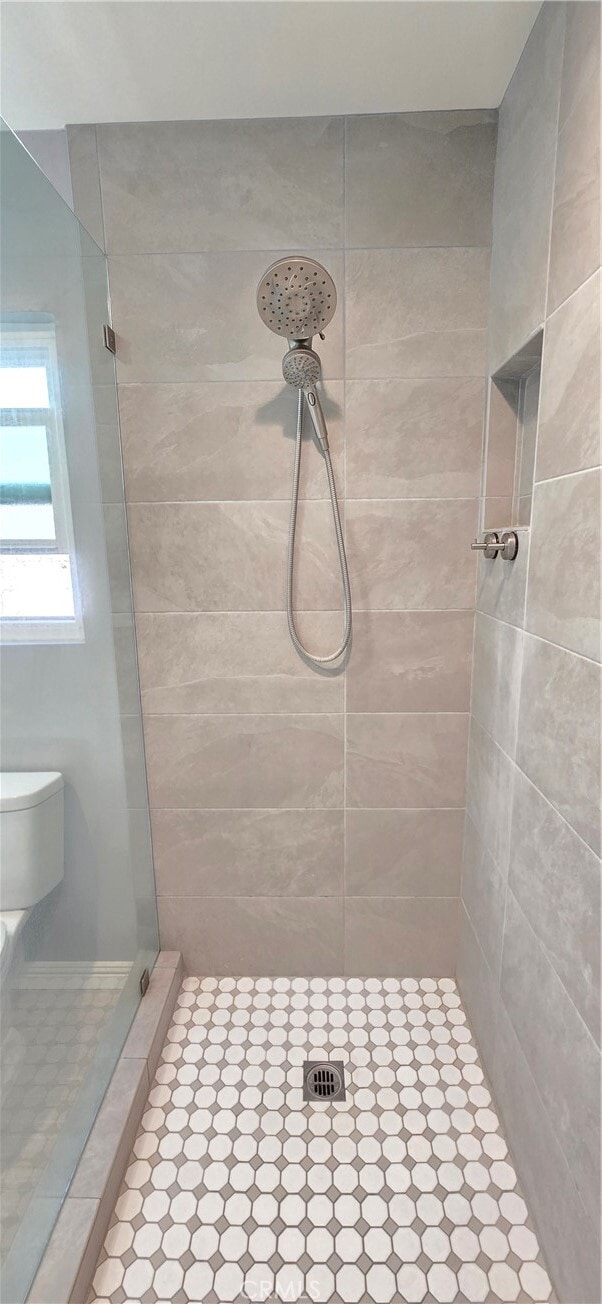 Building Photo - 3244 Hackett Ave