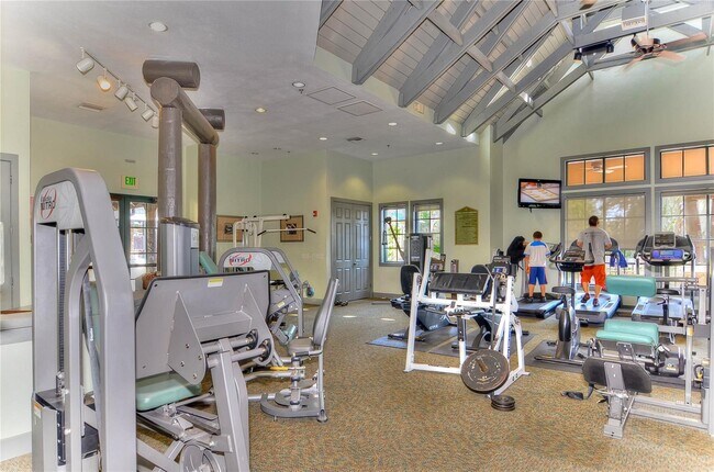 Building Photo - 7803 Blue Spring Dr