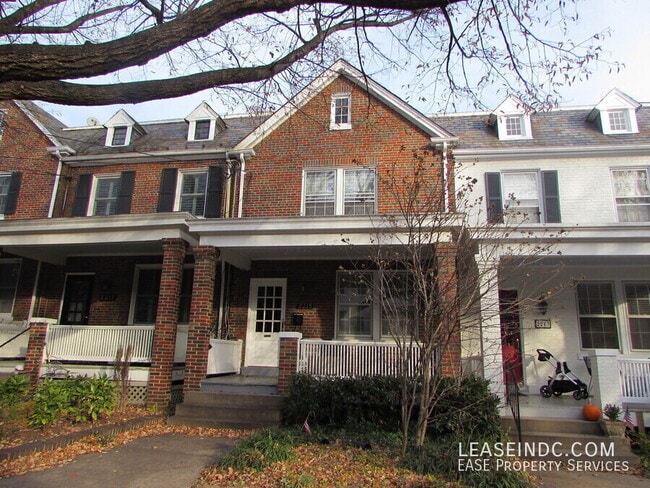 Building Photo - 2215 39th St NW