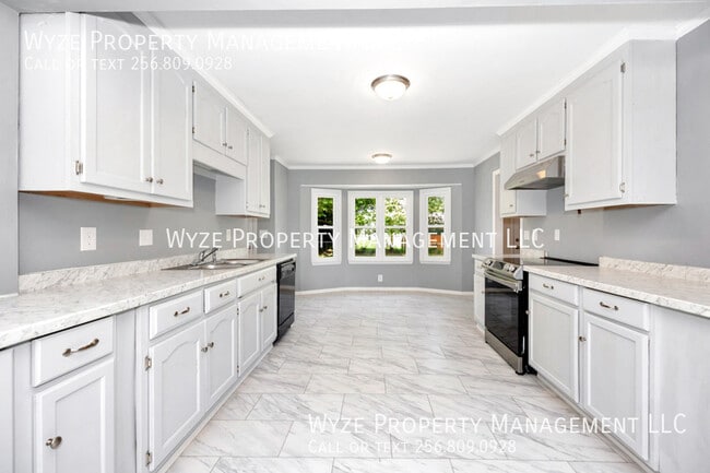 Building Photo - 118 Sweetwater Dr