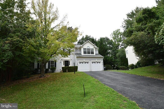 Building Photo - 38 Charleston Ct