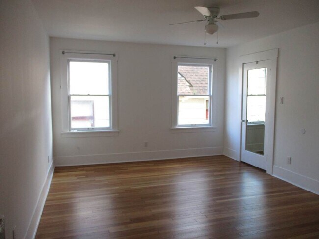Building Photo - 505 N L St