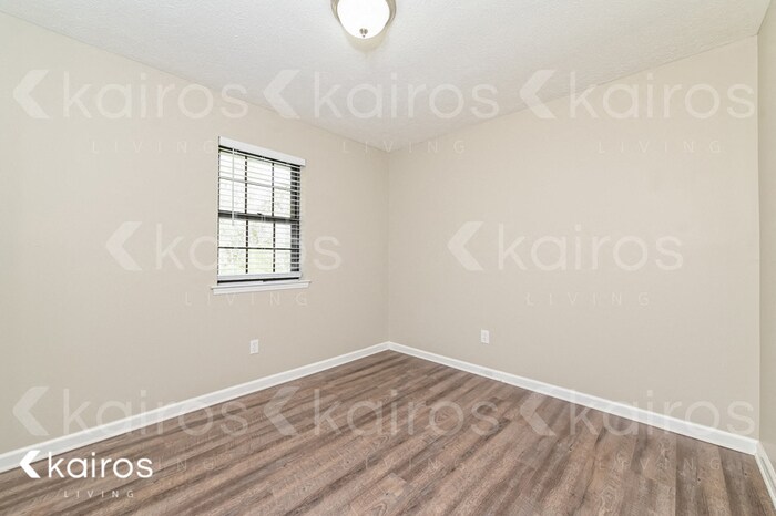 Building Photo - 4631 Cedar Brook Dr SE