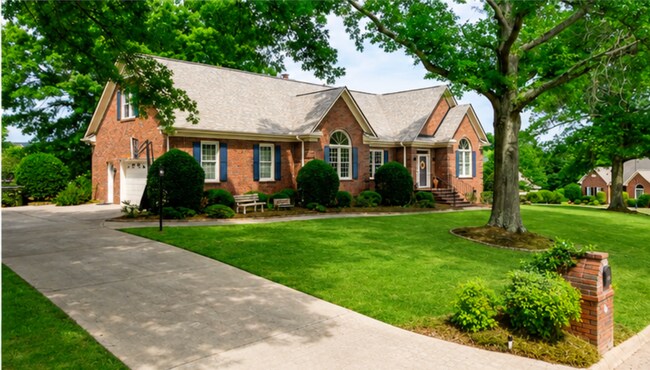 Building Photo - 202 Mallowrose Ln