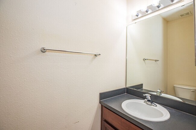 Building Photo - 1777 Biscayne Bay Cir