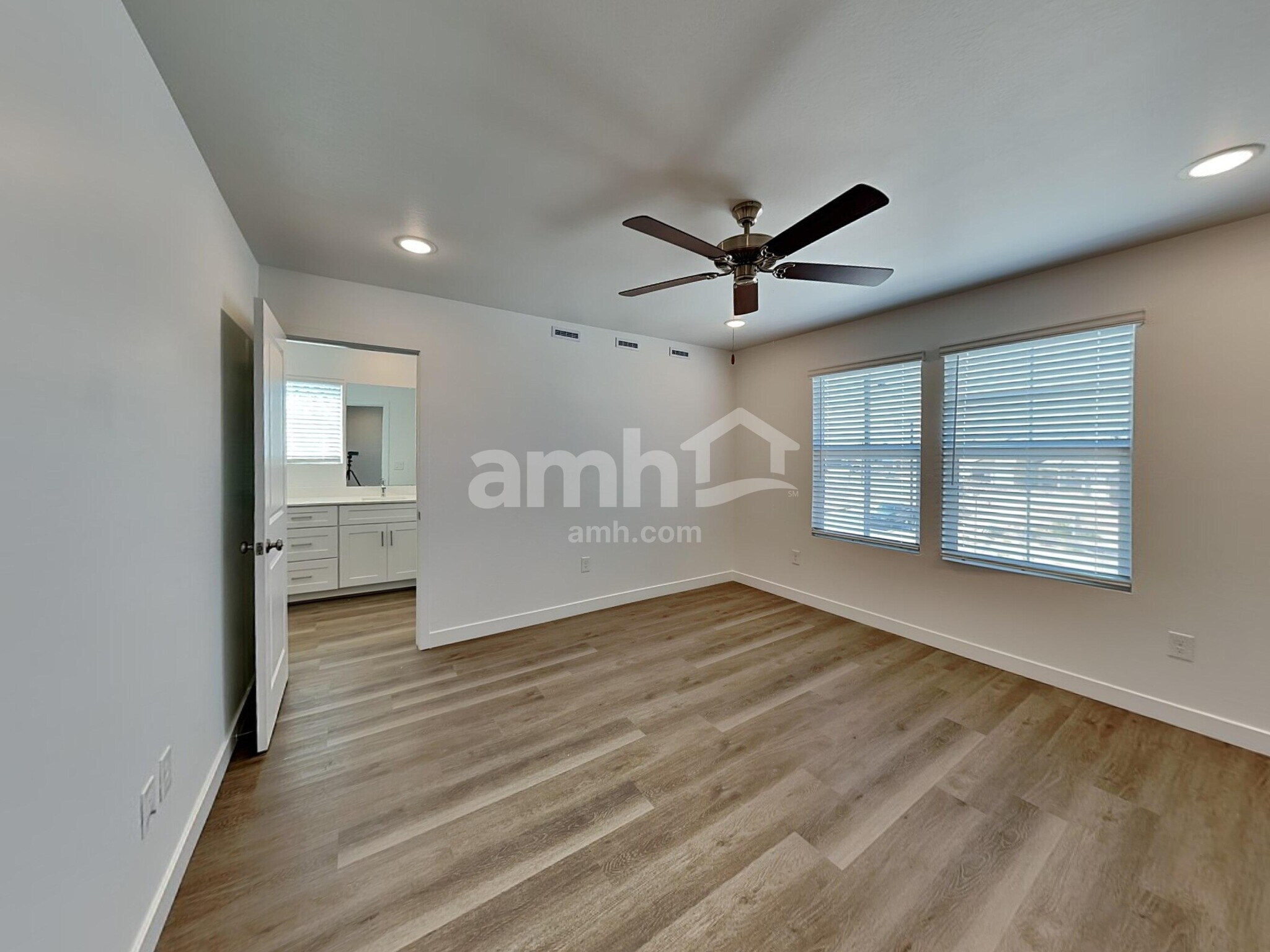 Building Photo - 25783 N 184th Dr
