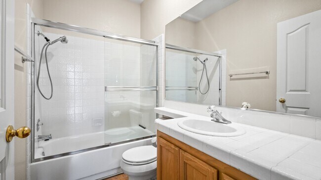 Building Photo - 4 BR/3BA Home in Laurel Creek with Park-Li...