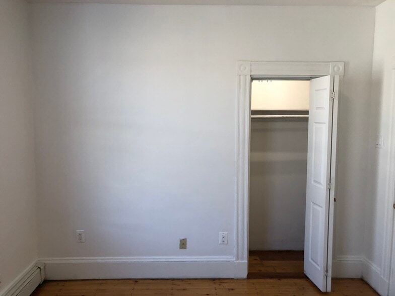 Building Photo - 44 Portsmouth St