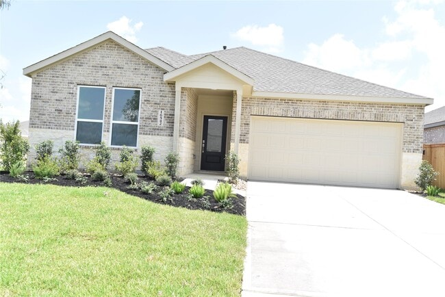 Primary Photo - 16542 Mesquite Fld Dr