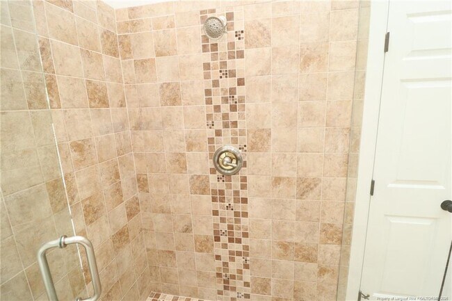 Building Photo - 107 Hardaway Ct