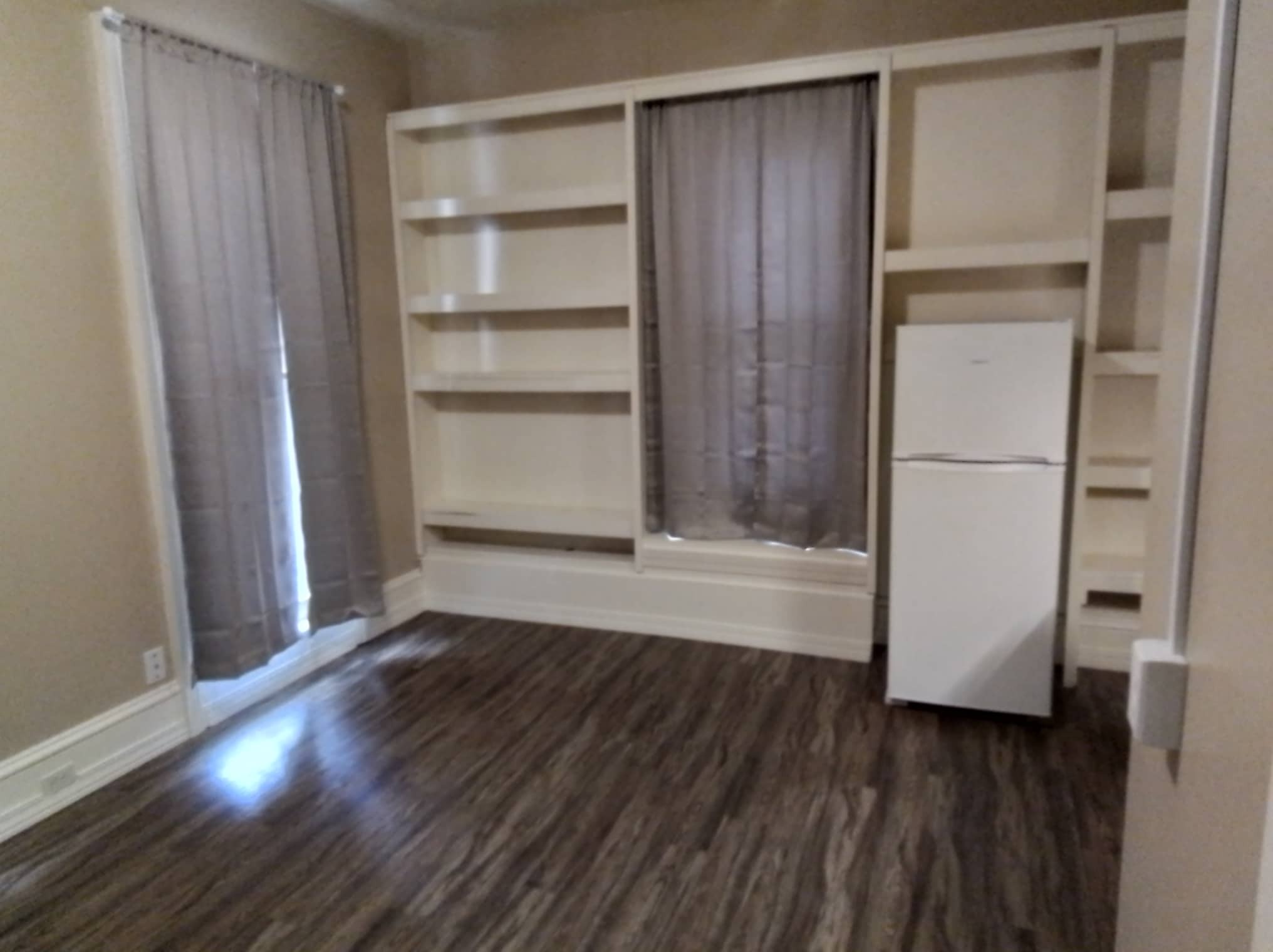 Building Photo - 453 N Buckeye St