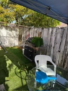 Building Photo - 2911 Buttonwood Ave