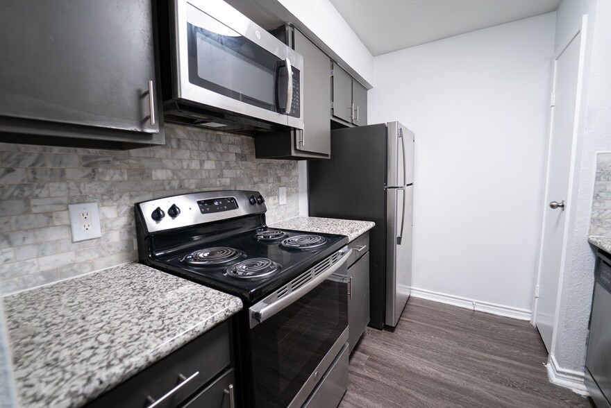 Interior Photo - Chesapeake Apartments