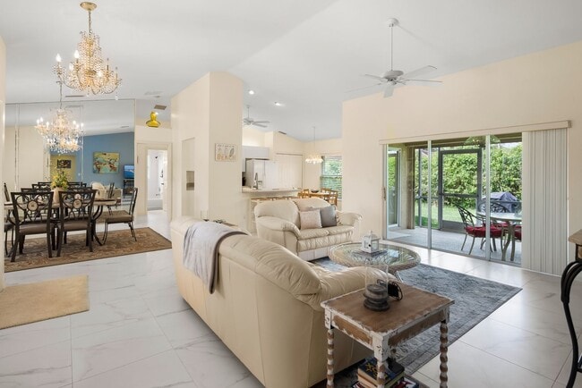 Building Photo - Cute and Cozy Family home on the Island.....Fully furnished..Available May 1-2026 at only $3650. ...