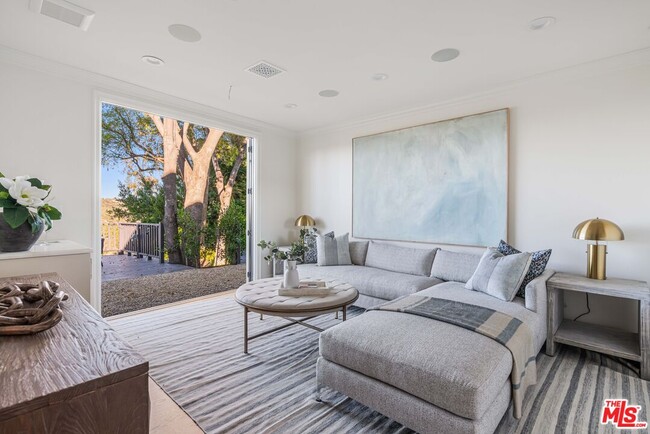 Building Photo - 1900 Bel Air Rd