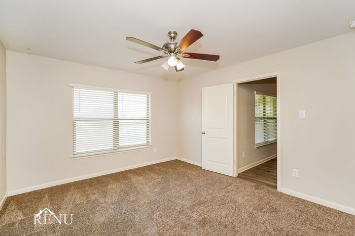 Building Photo - 158 Drifter Dr