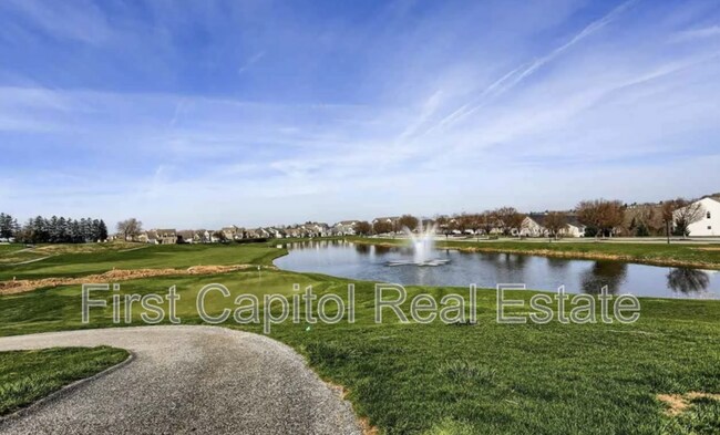 Building Photo - 923 Stonehaven Way