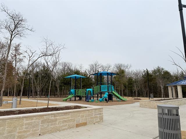 Building Photo - 2105 Eugene St