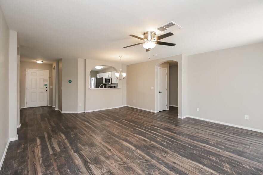 Building Photo - 1283 S Anvil Pl