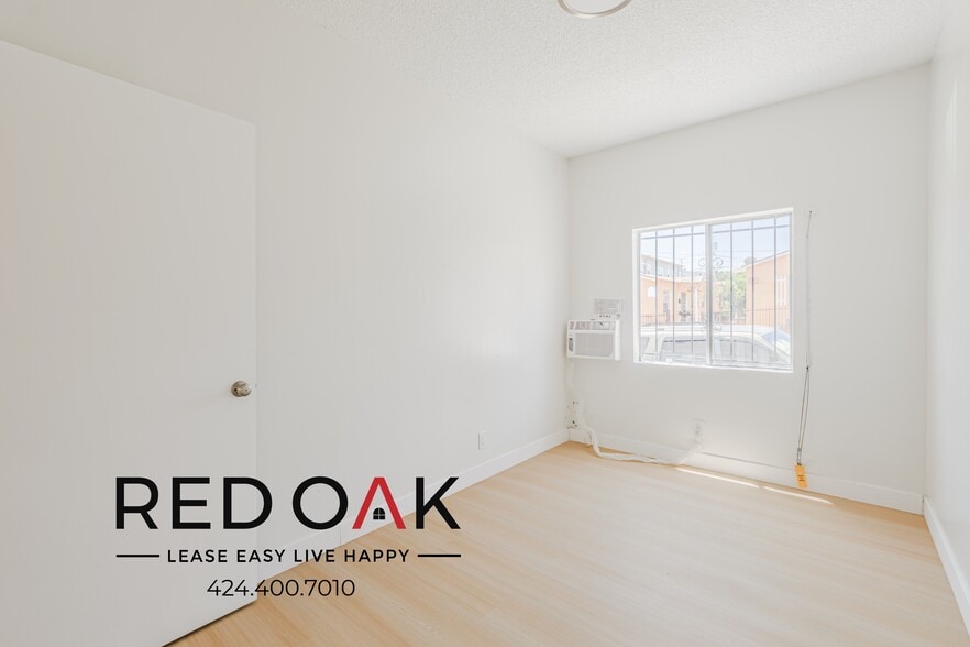 Building Photo - 2505 Malabar St