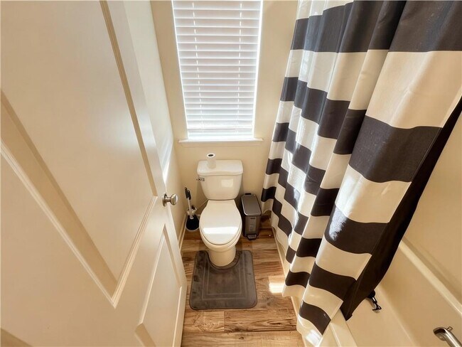 Building Photo - 602 Lofty Ln