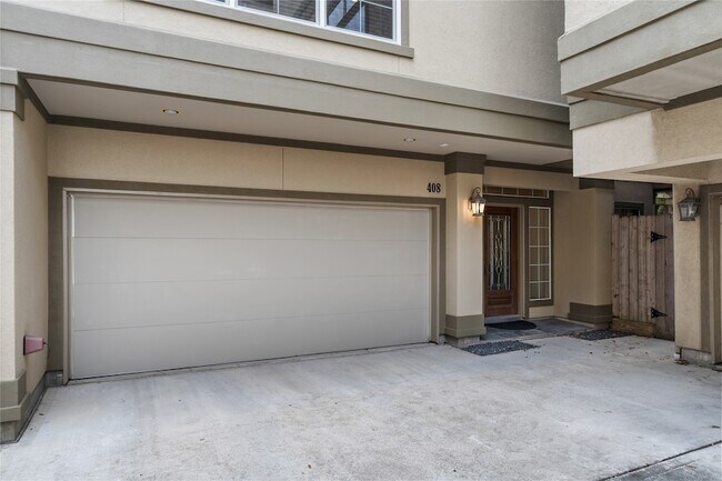 Building Photo - 408 Fowler St