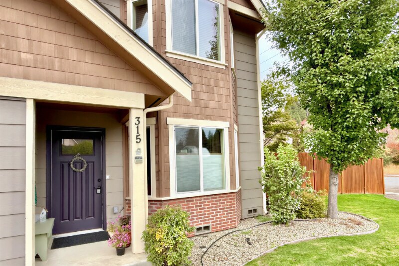 Building Photo - 315 N Wright Ave