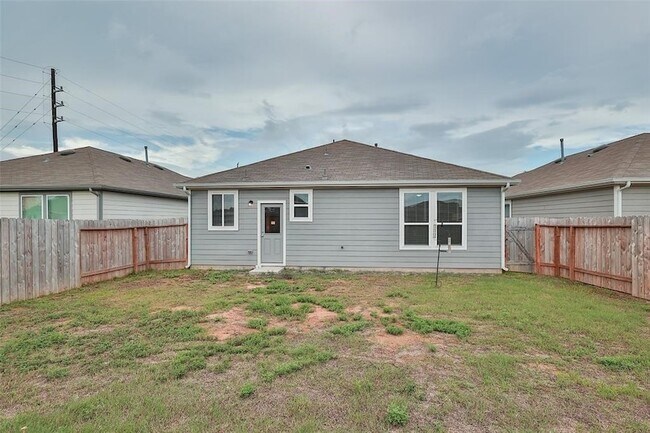 Building Photo - 23631 Simmental Rd