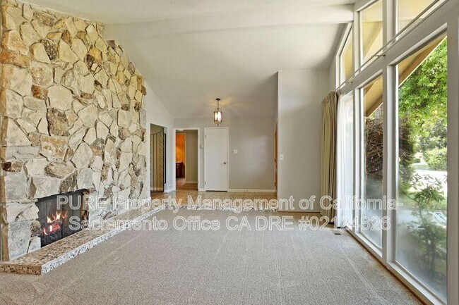 Building Photo - 160 Westcott Way