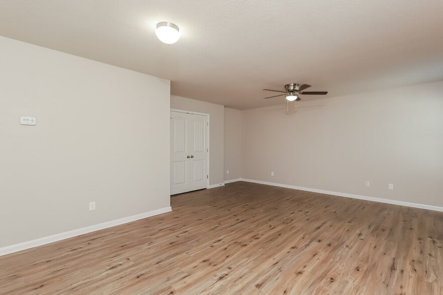 Building Photo - 737 Great Cloud Dr